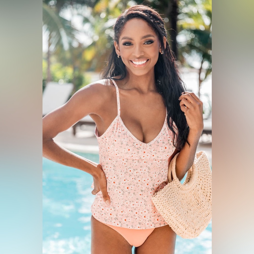 Pink Lily Floral Peplum Swim Tank Top - Size M (NWT)